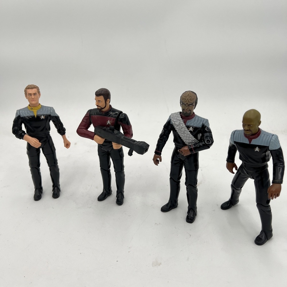 Star Trek First Contact 6" Action Figures Playmates 1996 Riker Worf Sisko Data